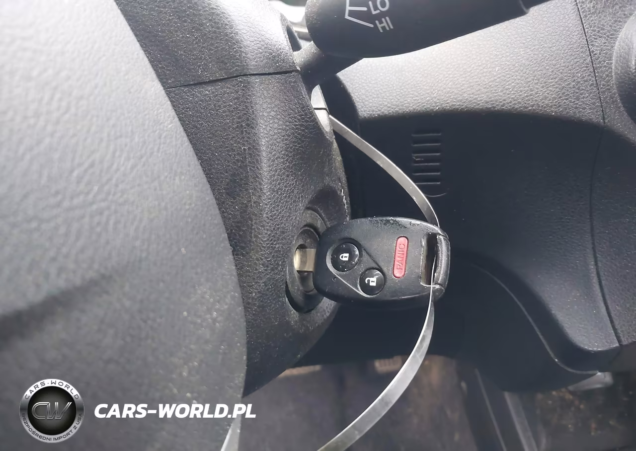 2013 Honda Fit Sport VIN:JHMGE8H51DC015477 - 11