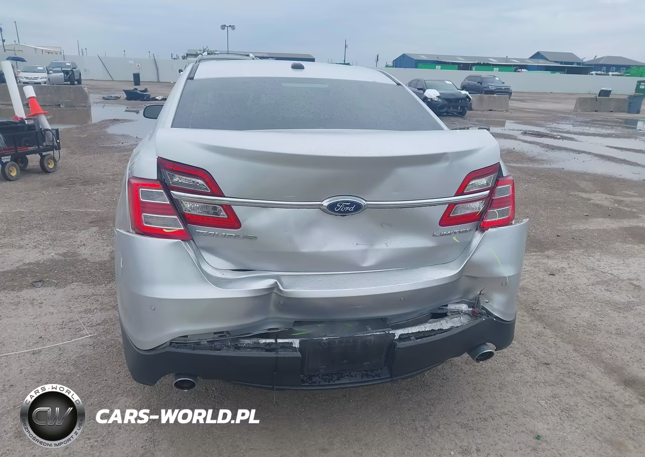 2019 Ford Taurus Limited VIN:1FAHP2F87KG108641 - 6