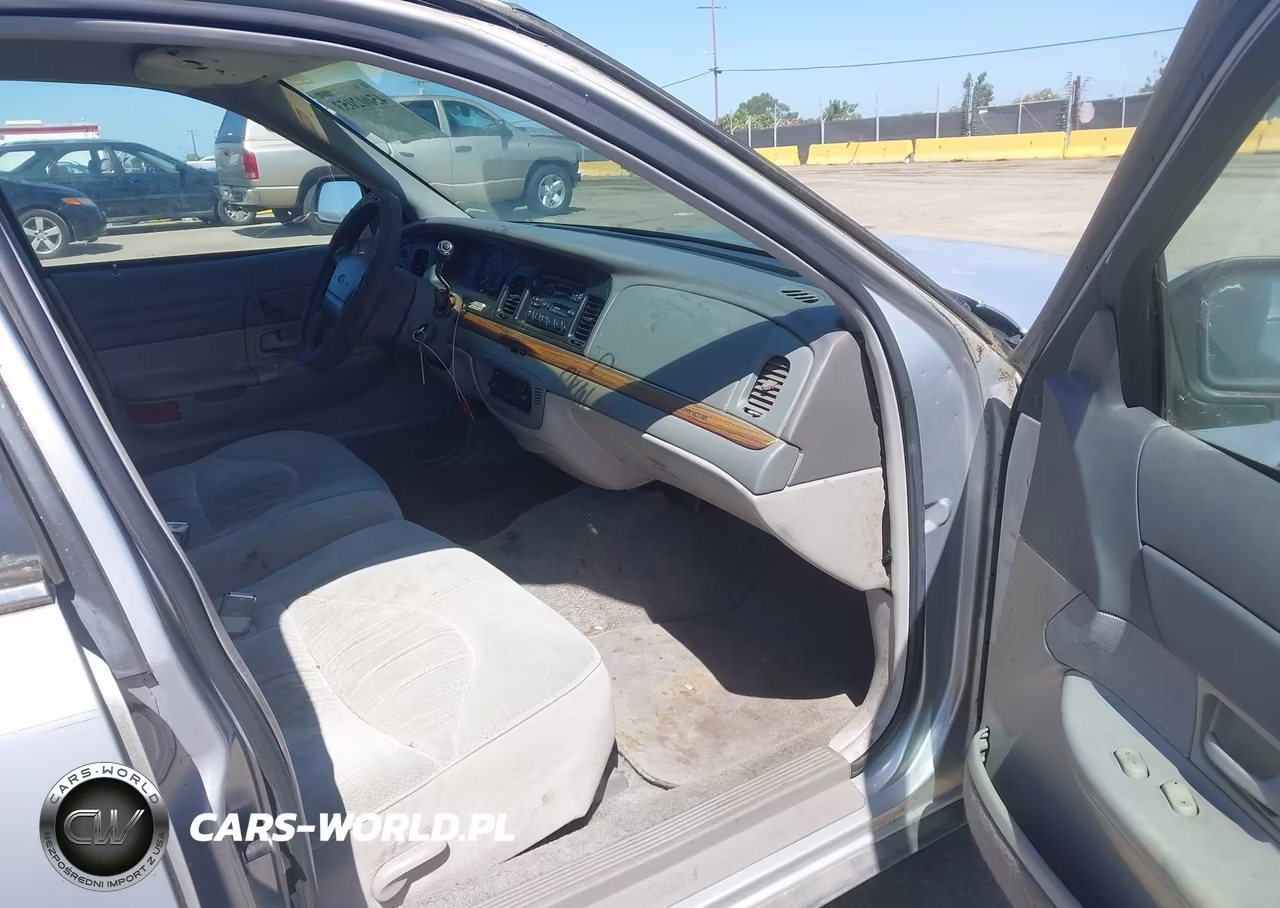 1997 Ford Crown Victoria Lx VIN:2FALP74W0VX163276 - 5