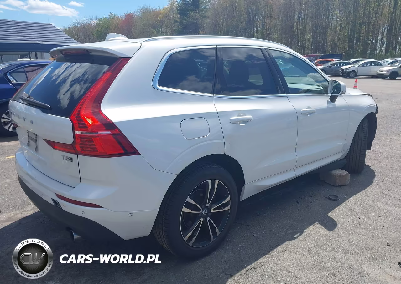 2019 Volvo Xc60 T5 Momentum VIN:LYV102RKXKB233040 - 4