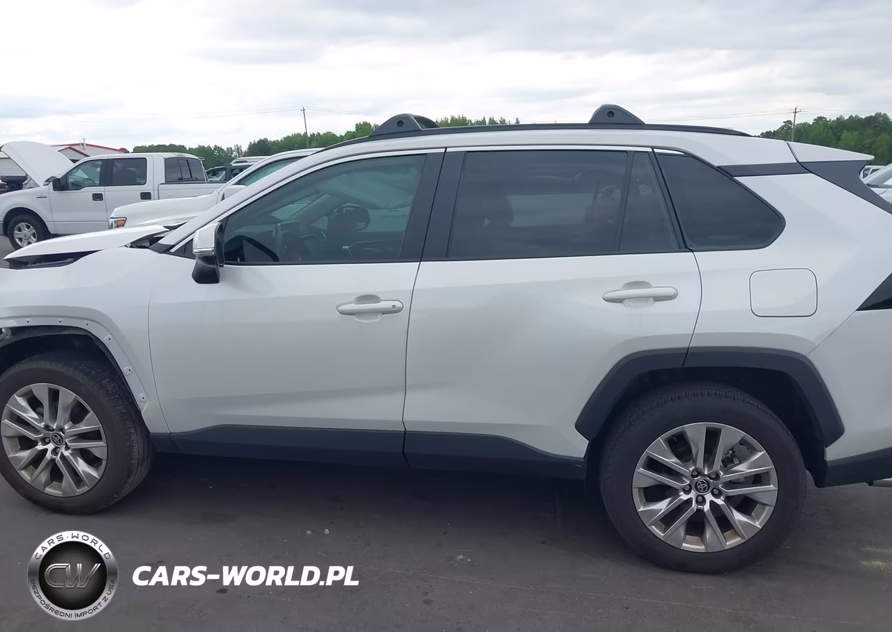2025 Toyota Rav4 Xle Premium VIN:2T3C1RFV1SW370552 - 15