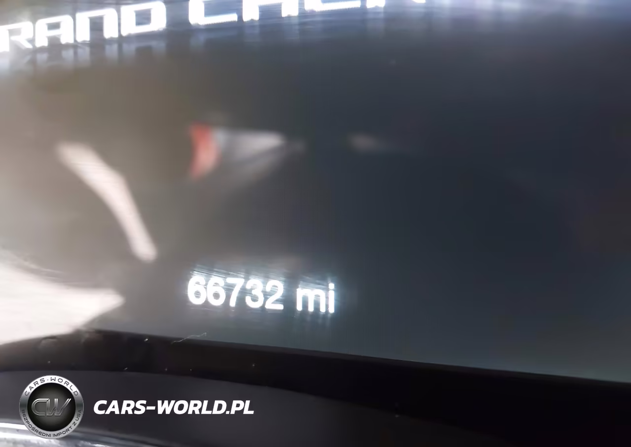 2021 Jeep Grand Cherokee Laredo X 4X4 VIN:1C4RJFAG3MC729245 - 15