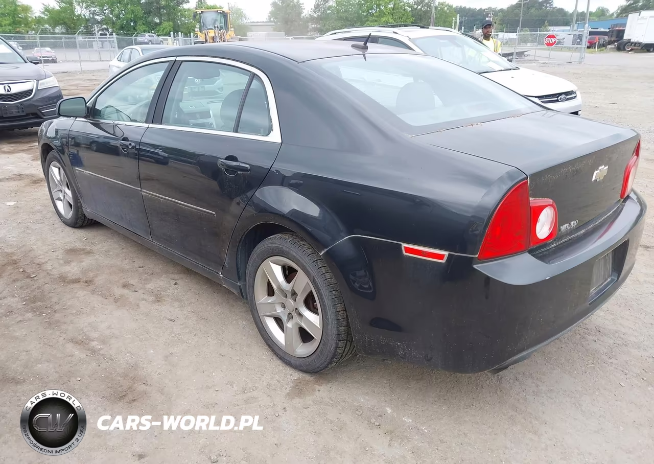 2011 Chevrolet Malibu Ls VIN:1G1ZB5E11BF350889 - 3
