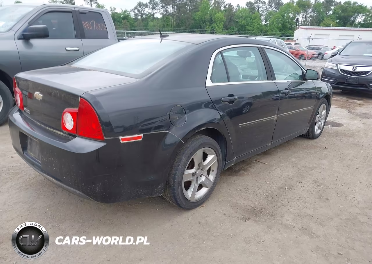 2011 Chevrolet Malibu Ls VIN:1G1ZB5E11BF350889 - 4