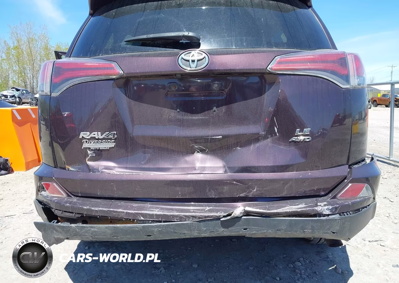 2017 Toyota Rav4 Le VIN:2T3BFREV7HW643842 - 6