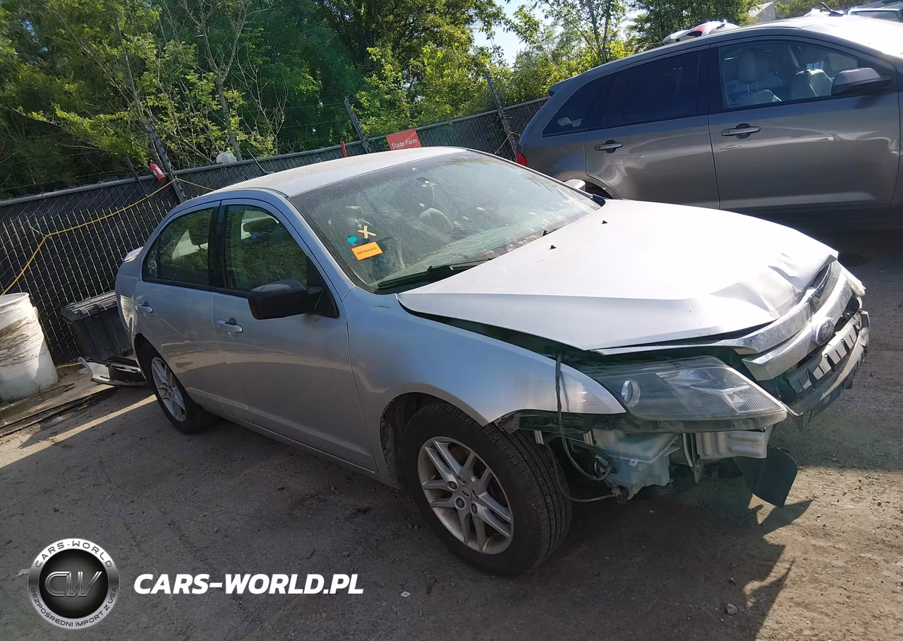 2011 Ford Fusion S