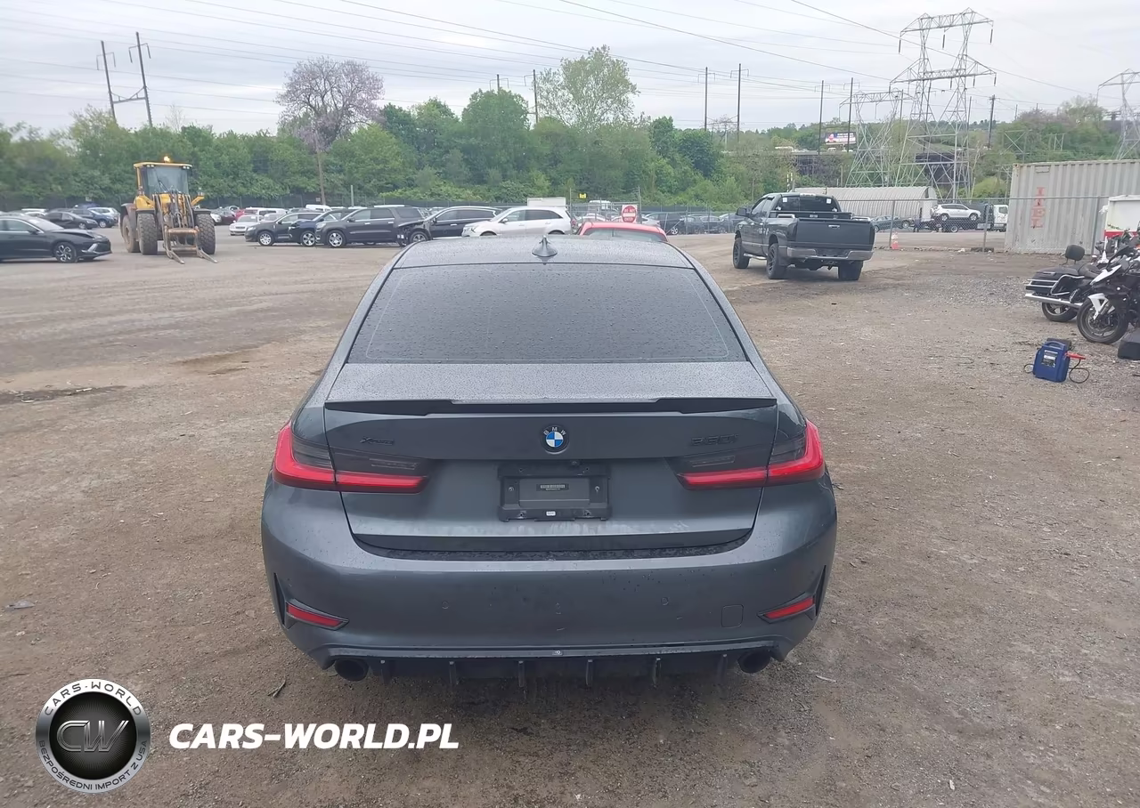 2019 BMW 330I xDrive VIN:WBA5R7C55KFH31101 - 16