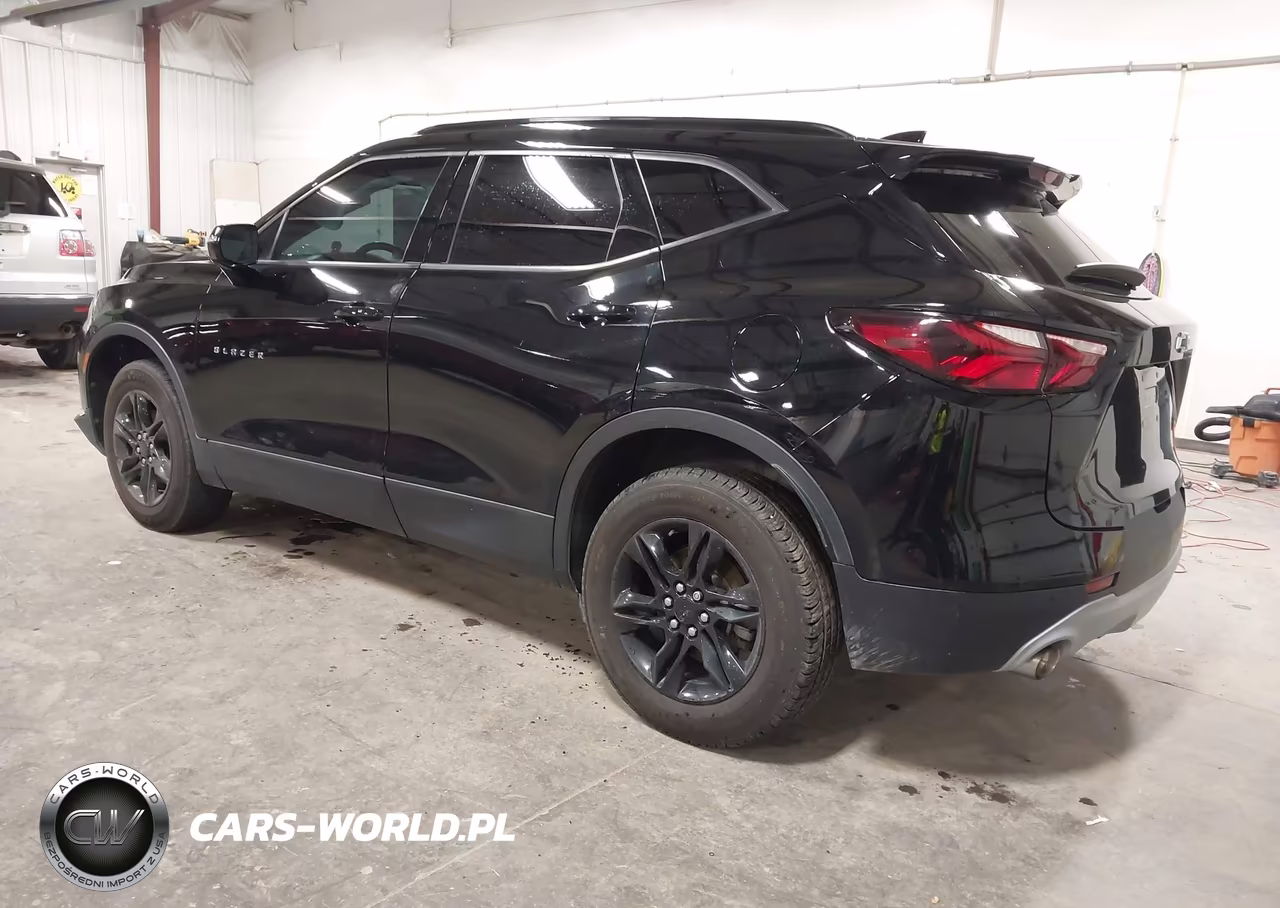 2020 Chevrolet Blazer Awd 2Lt VIN:3GNKBHRS7LS601156 - 3