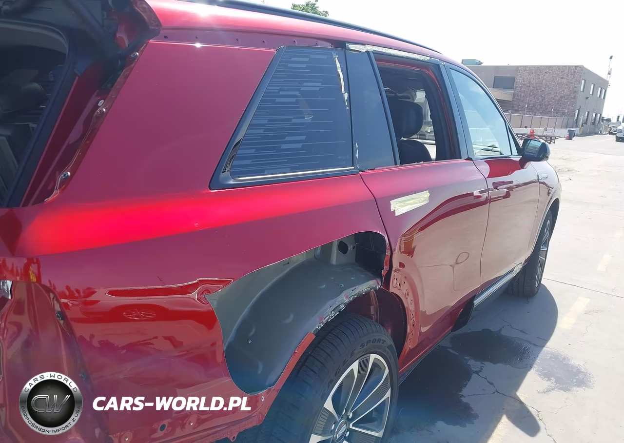 2026 Cadillac Vistiq Sport VIN:1GYC3NML5TZ700998 - 6