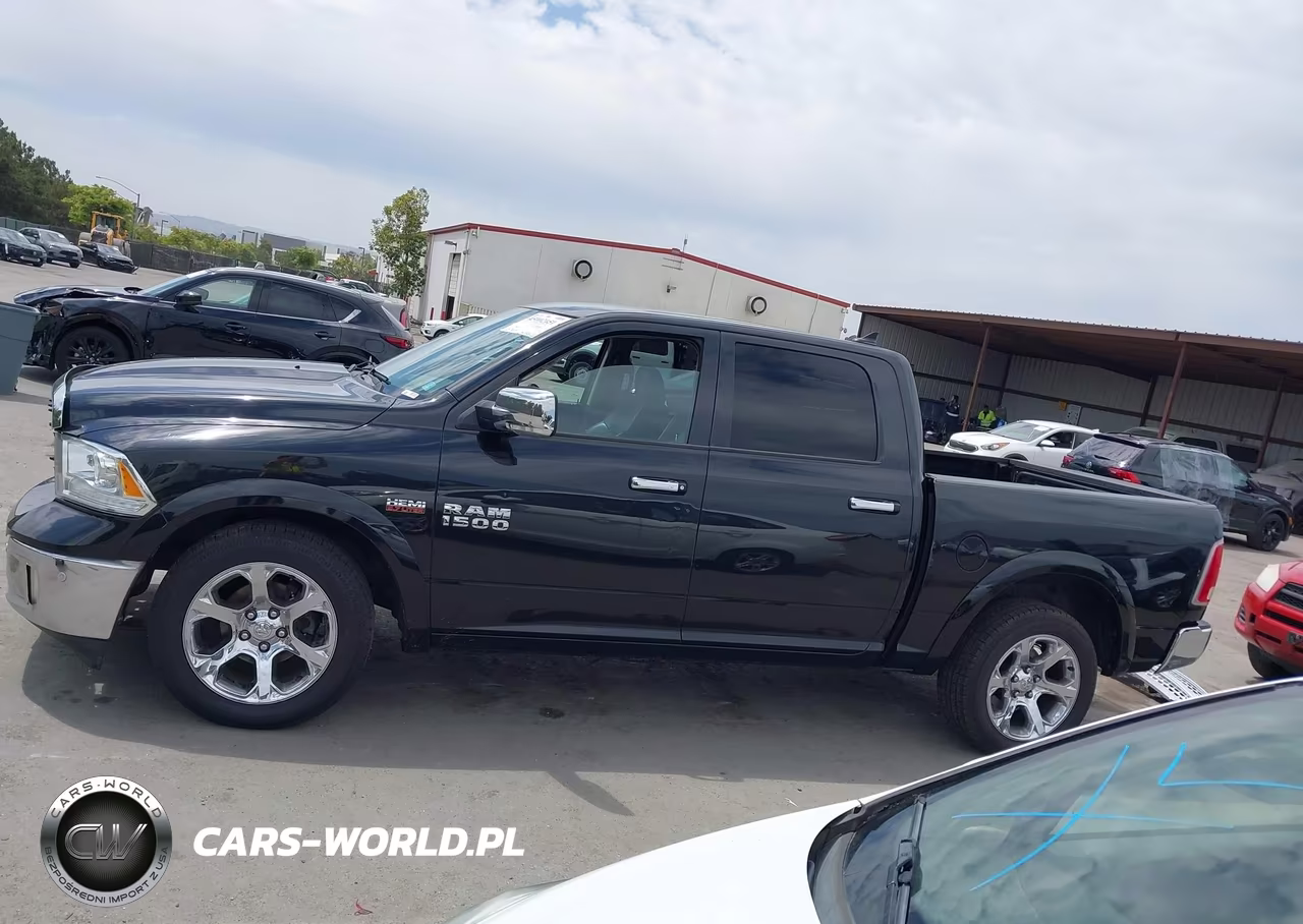 2017 Ram 1500 Laramie 4X2 5'7 Box VIN:1C6RR6NTXHS765243 - 14