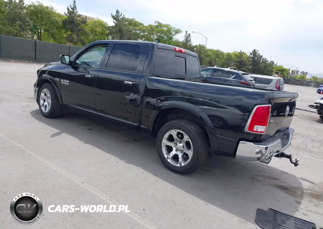 2017 Ram 1500 Laramie 4X2 5'7 Box VIN:1C6RR6NTXHS765243 - 3