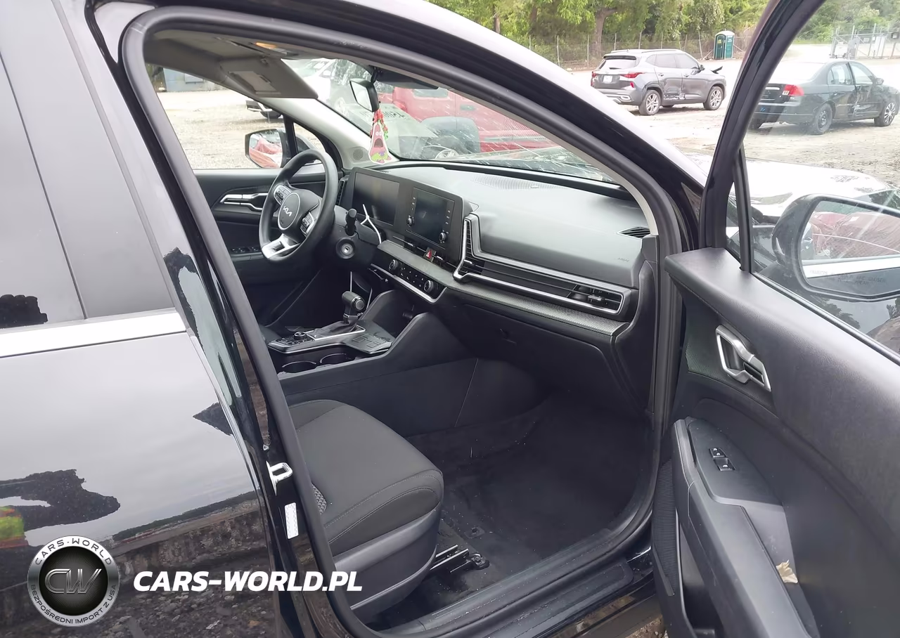 2024 Kia Sportage Lx VIN:KNDPU3DF8R7302823 - 5