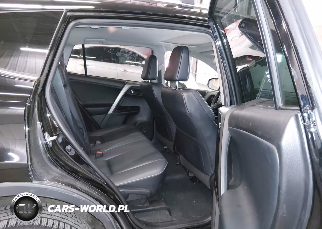 2017 Toyota Rav4 Limited VIN:2T3DFREV2HW635799 - 8