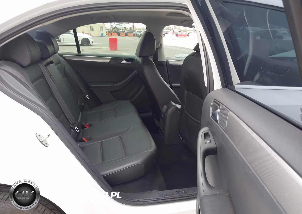 2018 Volkswagen Jetta 1.4T Se-1.4T Wolfsburg Edition VIN:3VWDB7AJ6JM228690 - 8