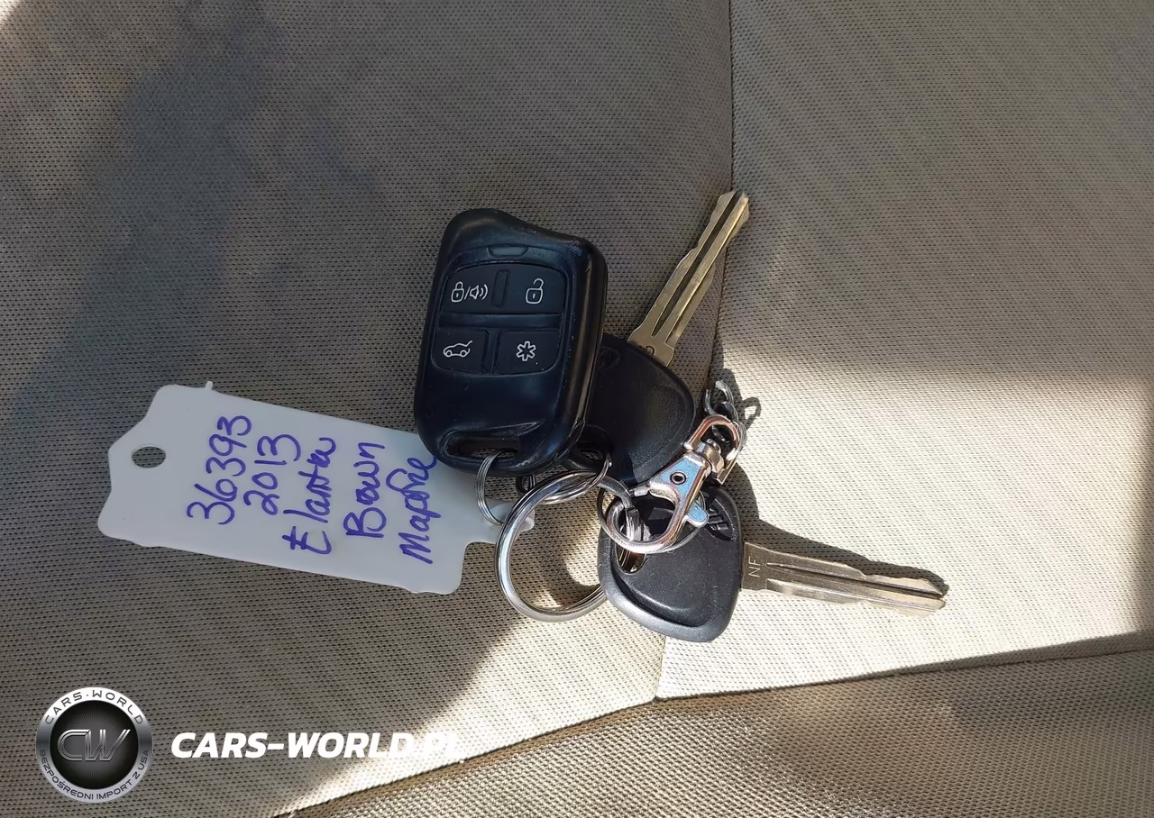 2013 Hyundai Elantra Gls VIN:5NPDH4AE3DH408884 - 11