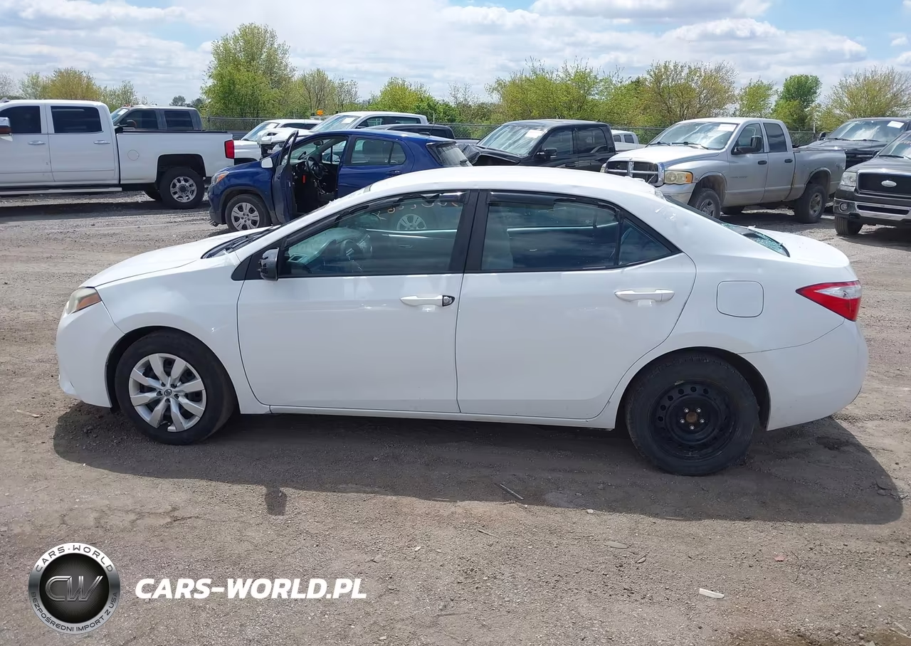 2014 Toyota Corolla Le VIN:2T1BURHE4EC180209 - 15