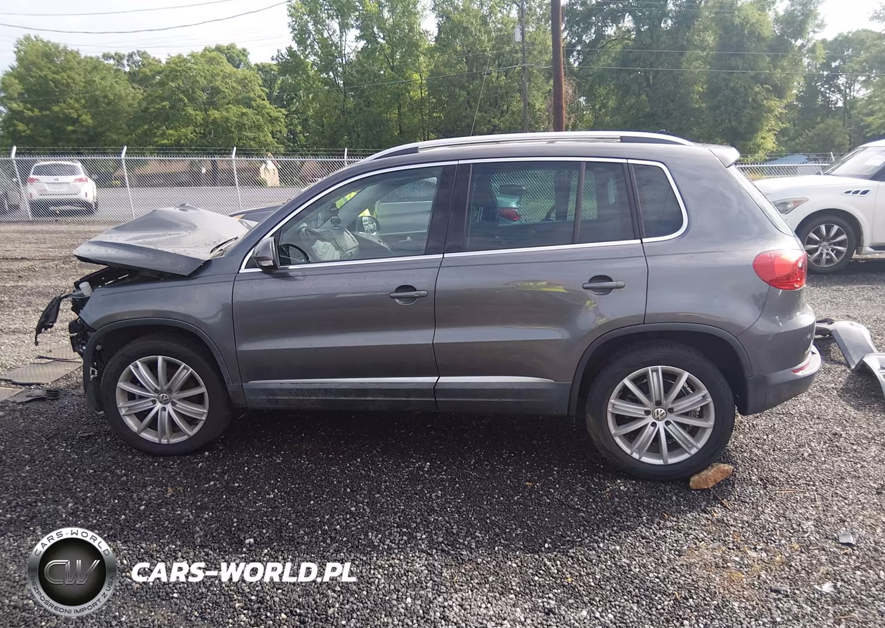 2015 Volkswagen Tiguan Se VIN:WVGAV7AX6FW598736 - 15