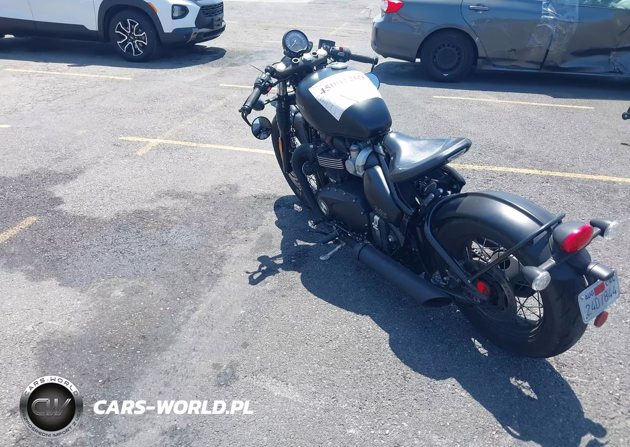 2018 Triumph Motorcycle Bonneville Bobber Black VIN:SMTD53HL1JT871686 - 3