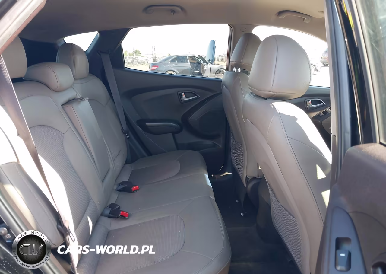 2015 Hyundai Tucson Gls VIN:KM8JT3AF0FU108776 - 8