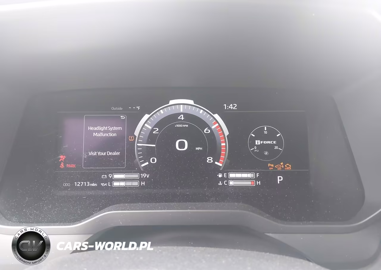 2025 Toyota Tundra Platinum VIN:5TFNA5DB5SX307041 - 7