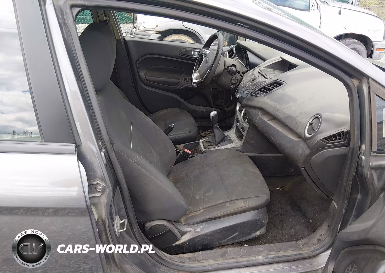 2014 Ford Fiesta Se VIN:3FADP4EJ2EM199908 - 5
