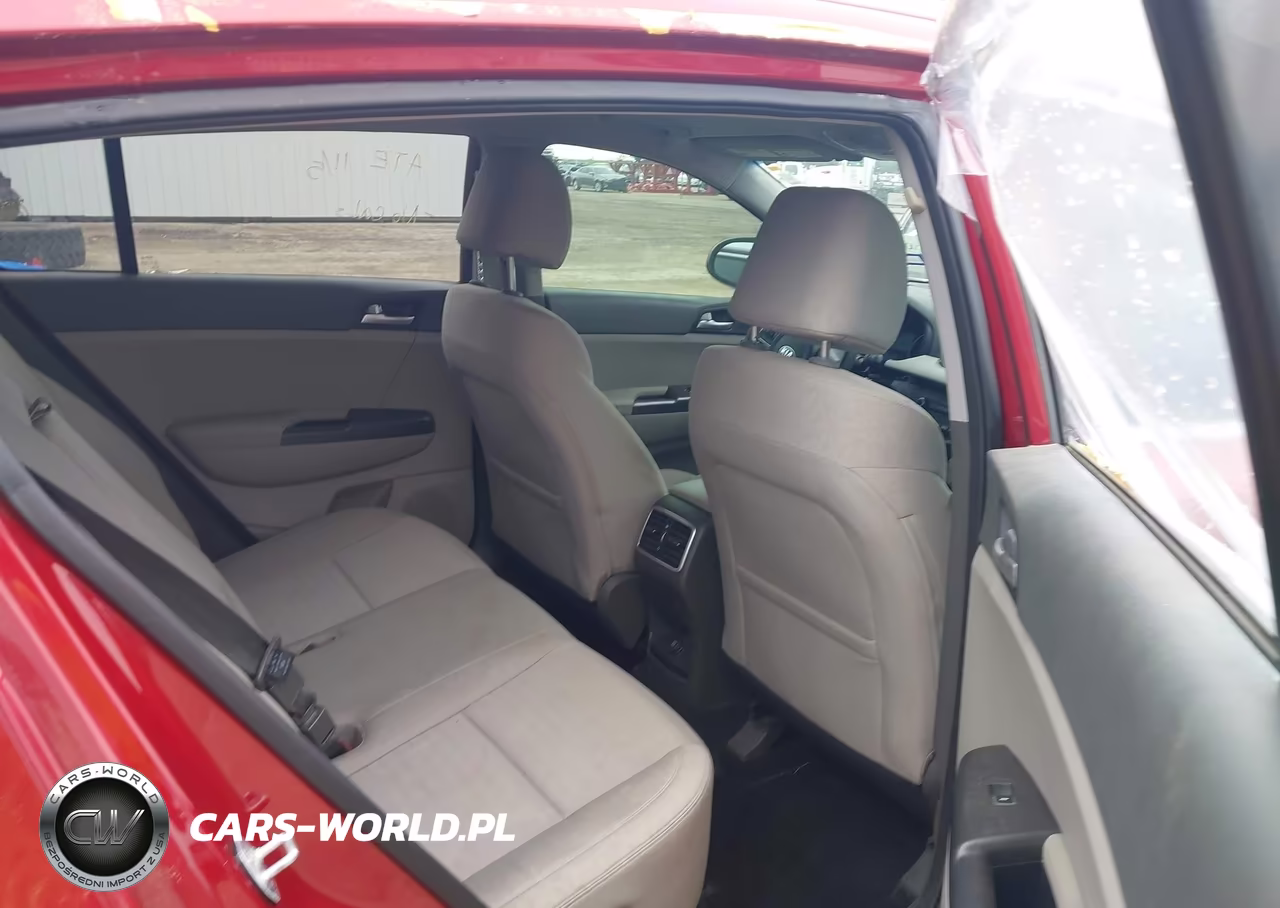 2019 Kia Sportage Lx VIN:KNDPM3ACXK7611855 - 8