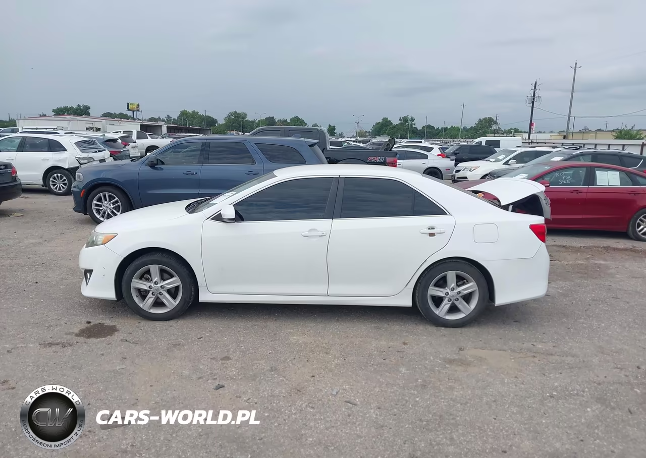 2013 Toyota Camry Se VIN:4T1BF1FK2DU682198 - 14