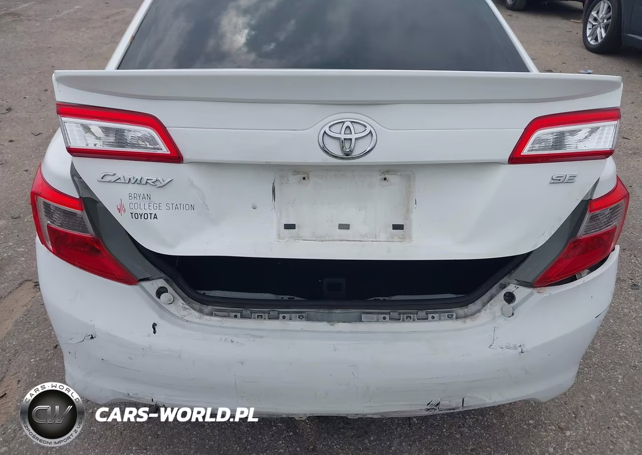 2013 Toyota Camry Se VIN:4T1BF1FK2DU682198 - 6