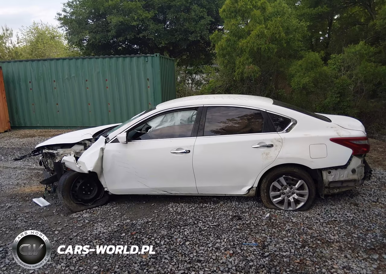 2018 Nissan Altima 2.5 S VIN:1N4AL3AP1JC136393 - 14