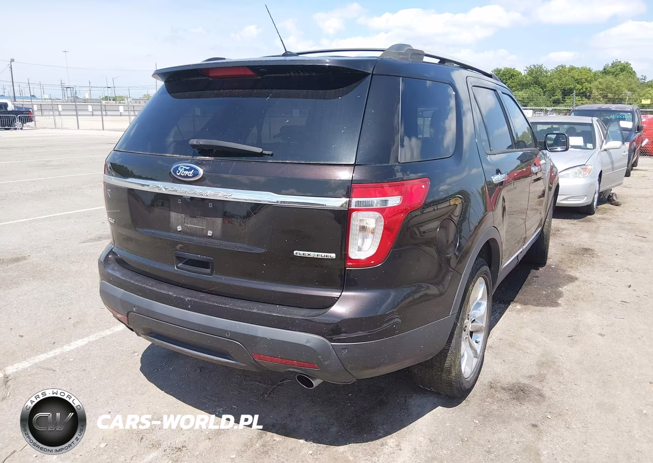 2013 Ford Explorer Xlt VIN:1FM5K7D83DGC28270 - 4