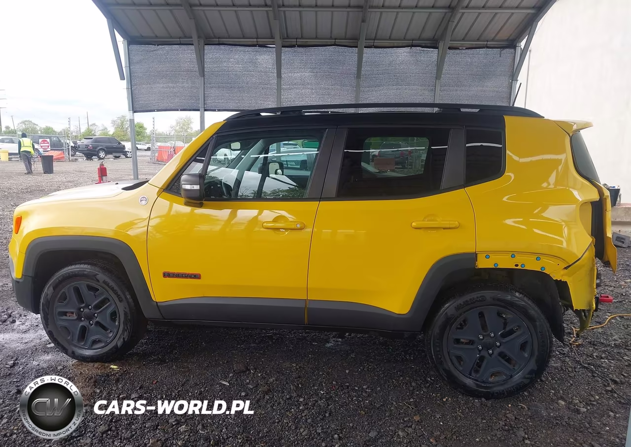 2018 Jeep Renegade Trailhawk 4X4 VIN:ZACCJBCB3JPG92981 - 15