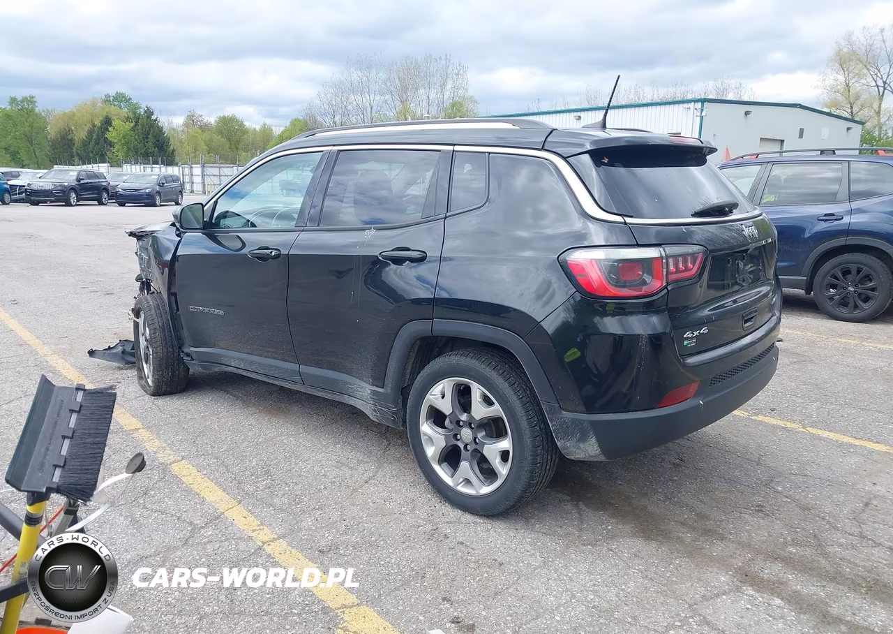2019 Jeep Compass Limited 4X4 VIN:3C4NJDCB5KT854060 - 3