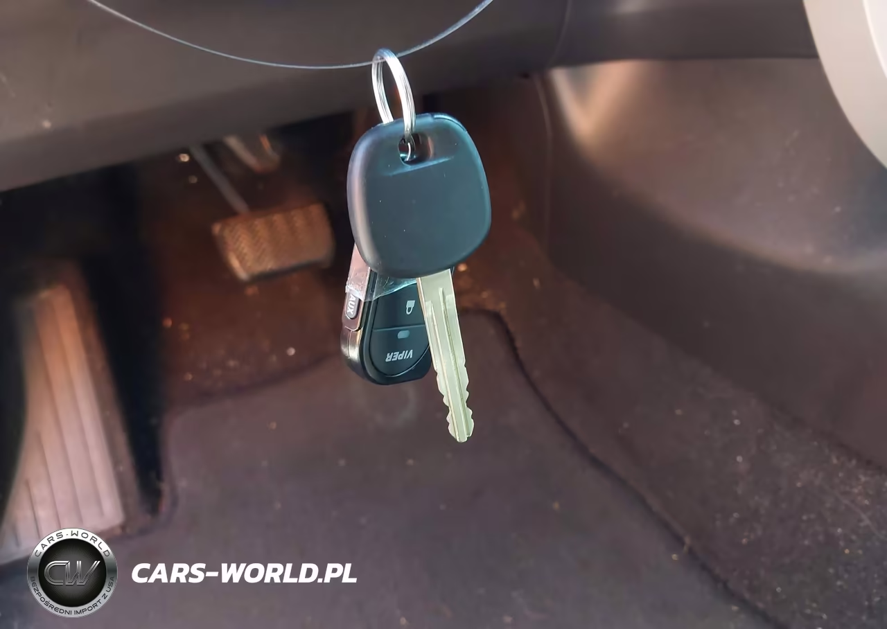 2013 Toyota Corolla S VIN:2T1BU4EE0DC008717 - 11