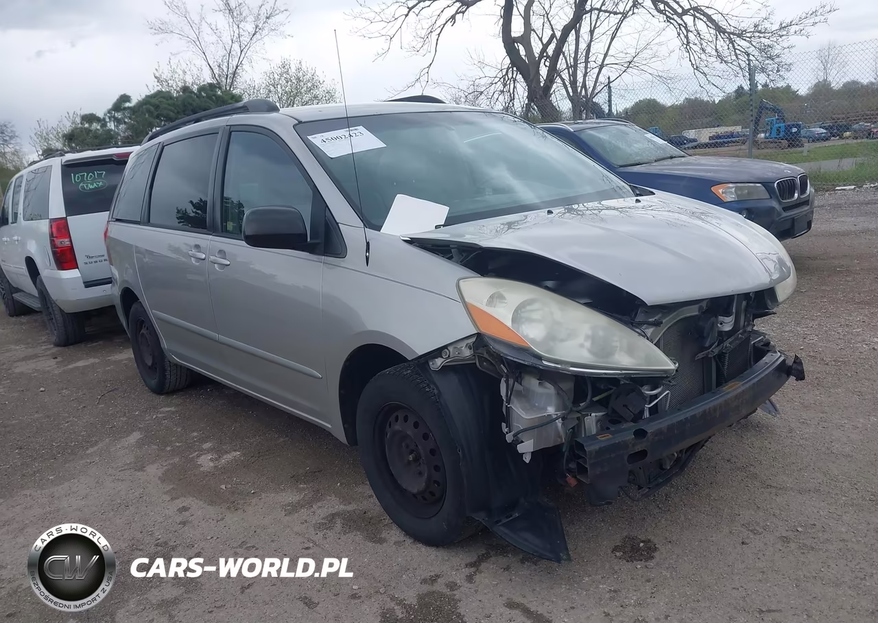 2009 Toyota Sienna Ce