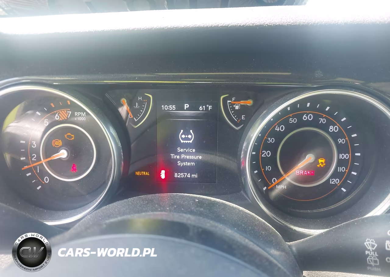 2020 Jeep Wrangler Unlimited Sport Altitude 4X4 VIN:1C4HJXDN5LW191639 - 7