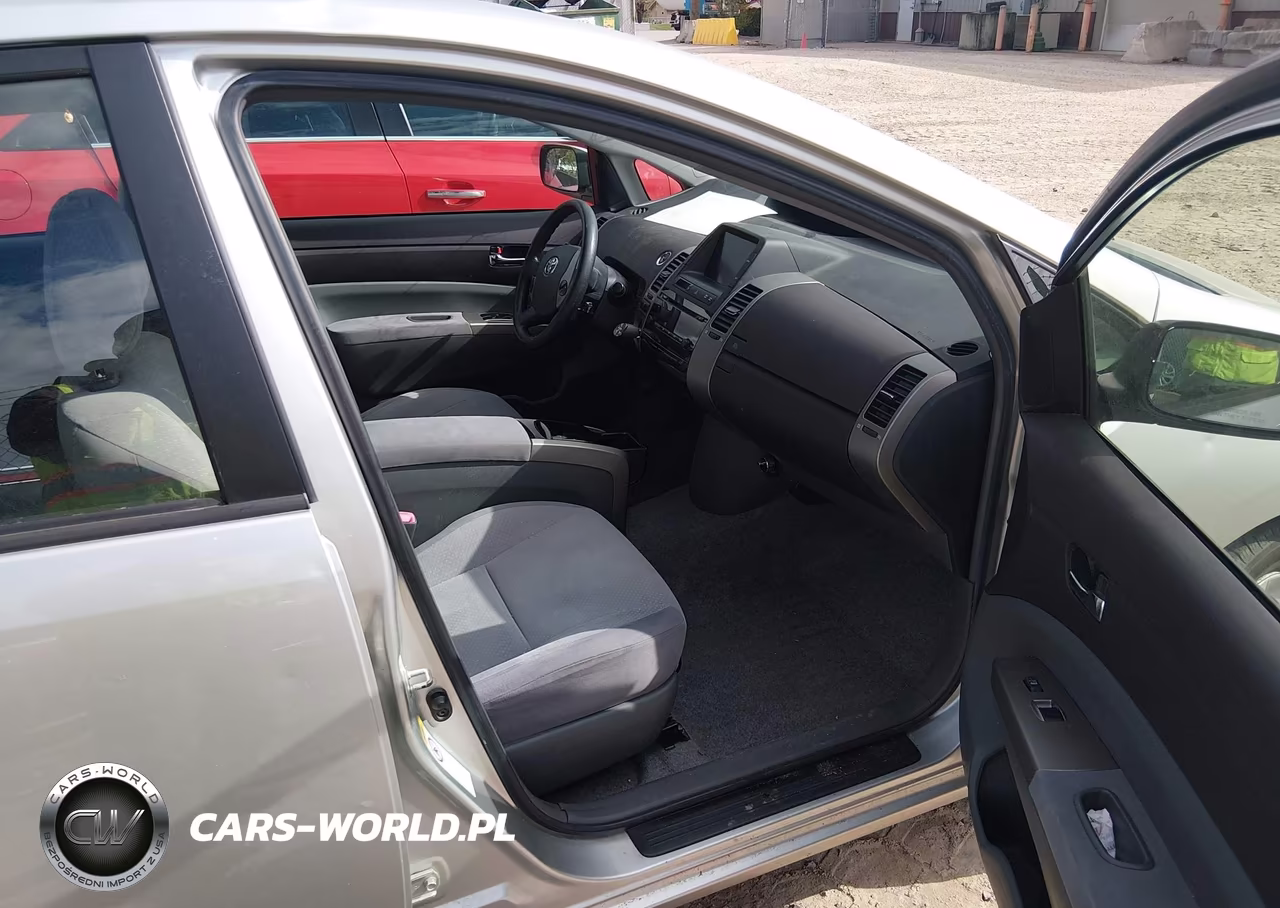 2005 Toyota Prius VIN:JTDKB20U153097314 - 5