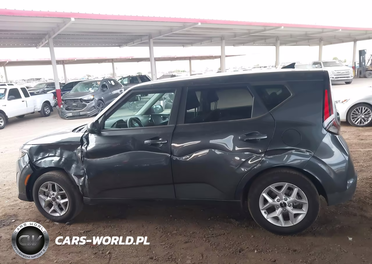 2025 Kia Soul Lx VIN:KNDJ23AU3S7957802 - 14
