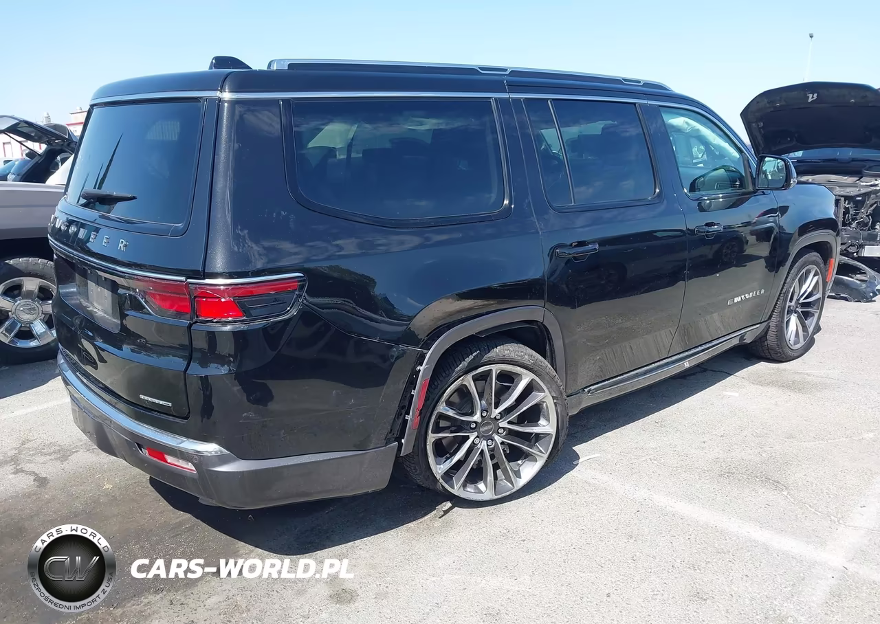 2022 Jeep Wagoneer Series Iii 4X4 VIN:1C4SJVDT9NS205366 - 4