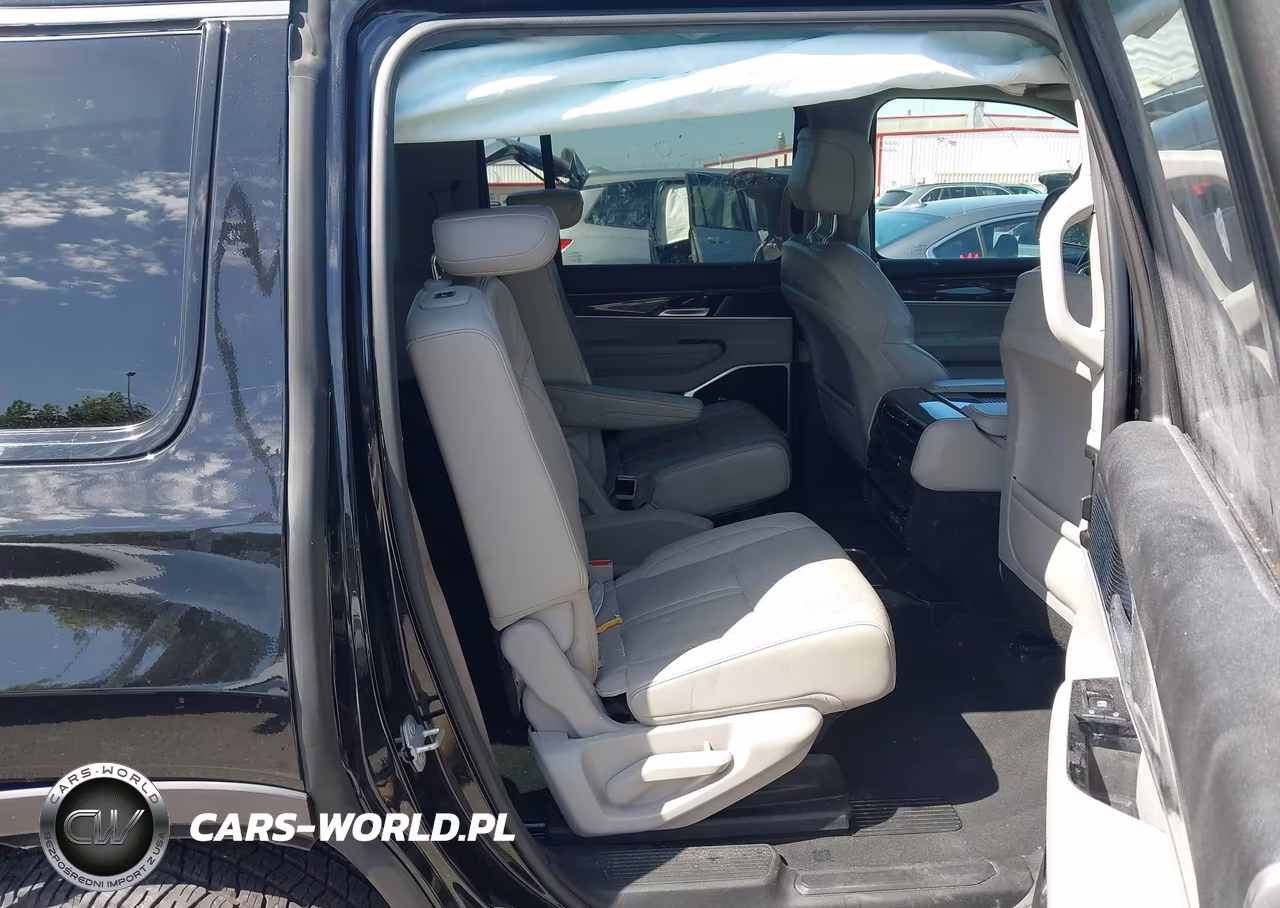 2022 Jeep Wagoneer Series Iii 4X4 VIN:1C4SJVDT9NS205366 - 8