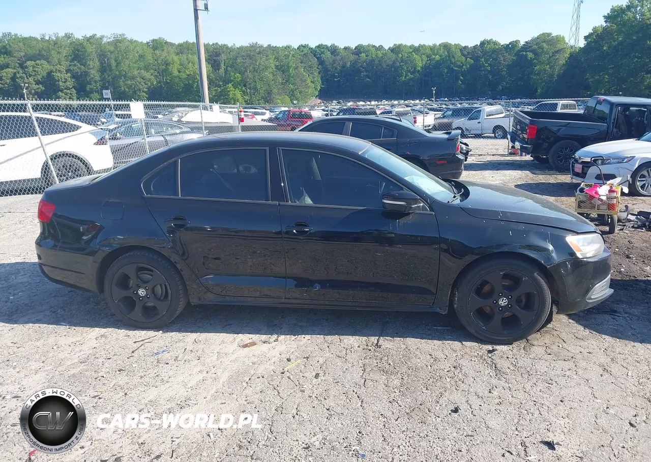 2011 Volkswagen Jetta 2.5L Se VIN:3VWDX7AJXBM353145 - 13