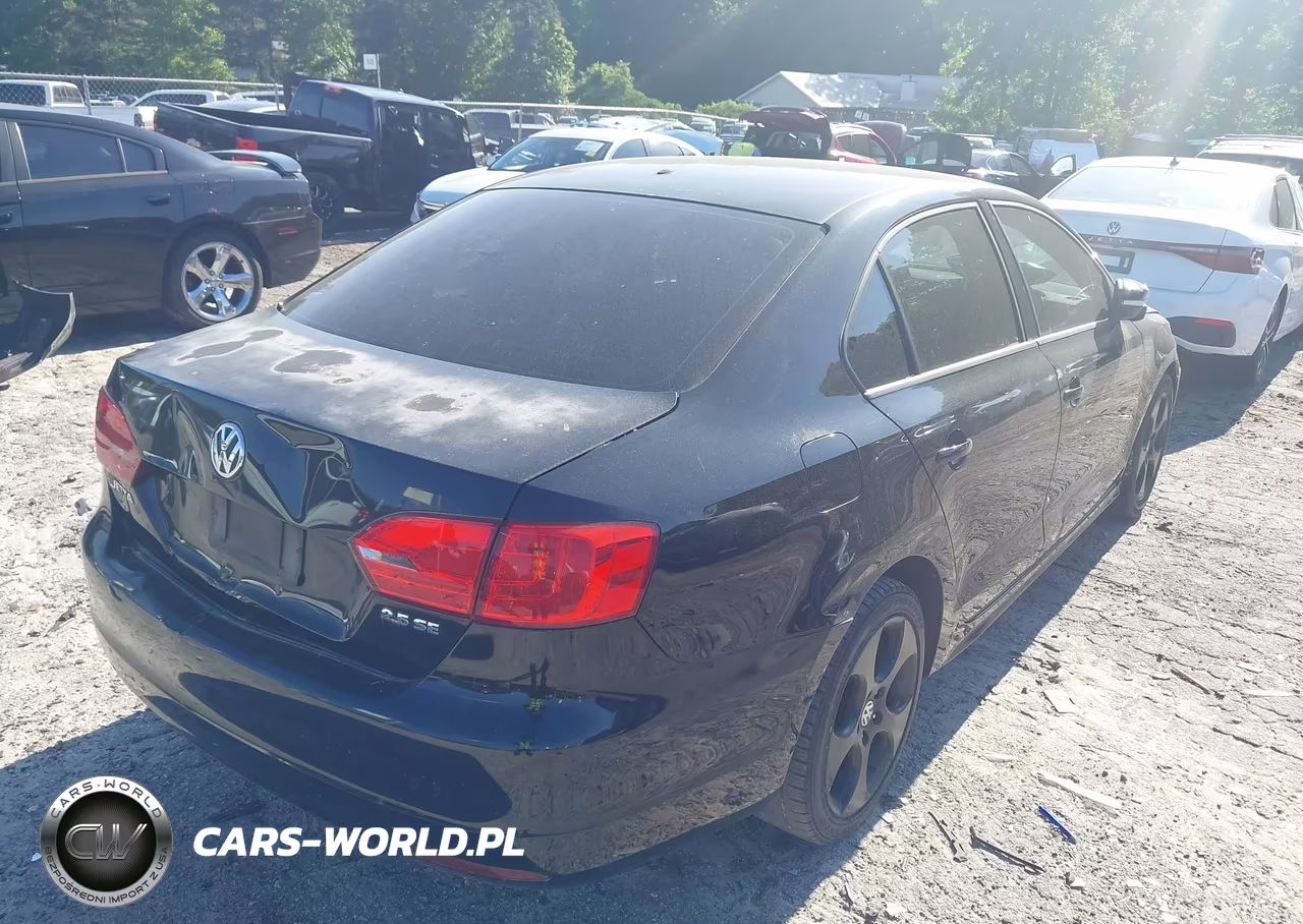2011 Volkswagen Jetta 2.5L Se VIN:3VWDX7AJXBM353145 - 4