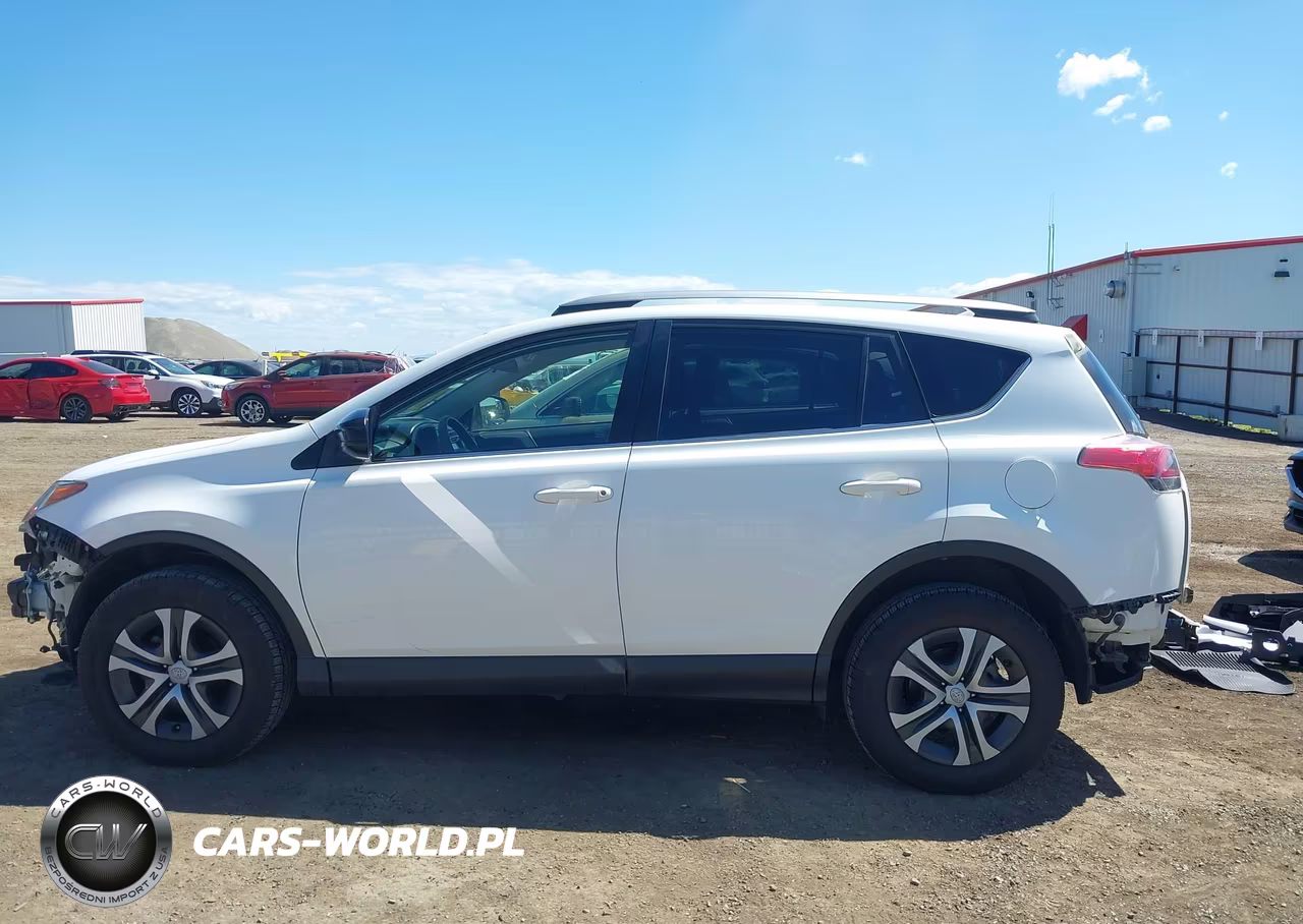 2018 Toyota Rav4 Le VIN:JTMBFREV1JJ242811 - 15