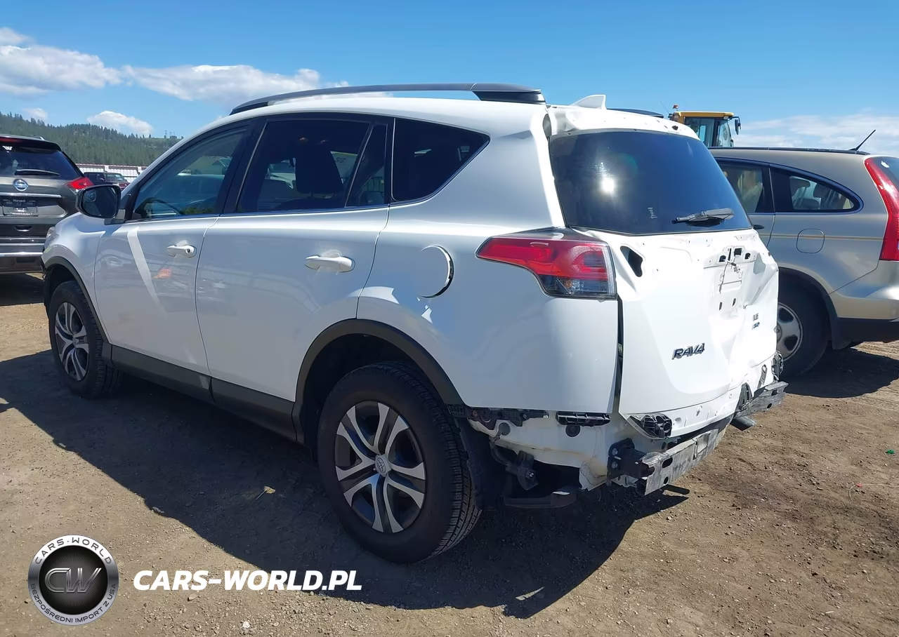 2018 Toyota Rav4 Le VIN:JTMBFREV1JJ242811 - 3
