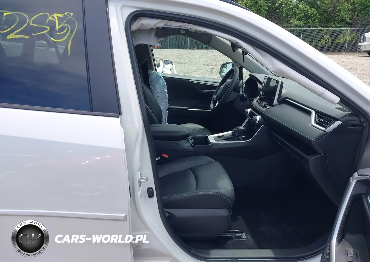 2025 Toyota Rav4 Xle Premium VIN:2T3A1RFV5SW552309 - 5