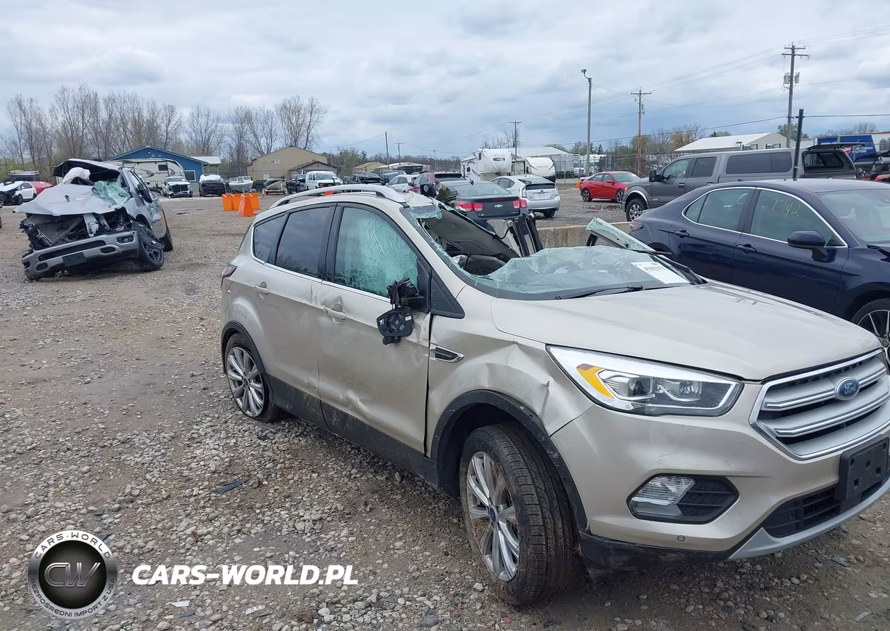 2018 Ford Escape Titanium VIN:1FMCU9J92JUB10833 - 15