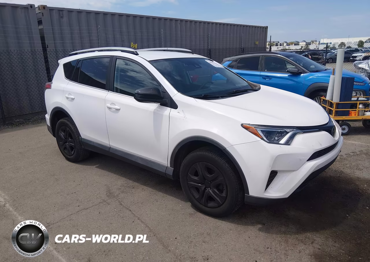2017 Toyota Rav4 Le – zdjęcie 1 z 19