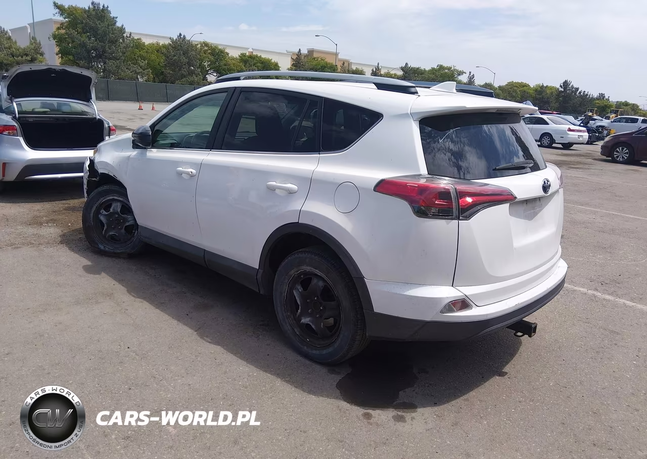 2017 Toyota Rav4 Le VIN:2T3ZFREV3HW338871 - 3