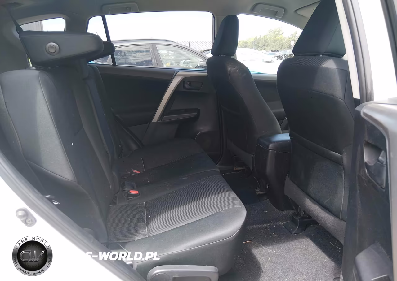 2017 Toyota Rav4 Le VIN:2T3ZFREV3HW338871 - 8