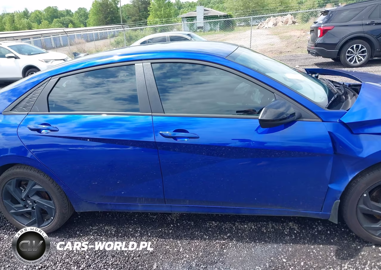 2026 Hyundai Elantra Sel Sport VIN:KMHLM4DG1TU102254 - 13