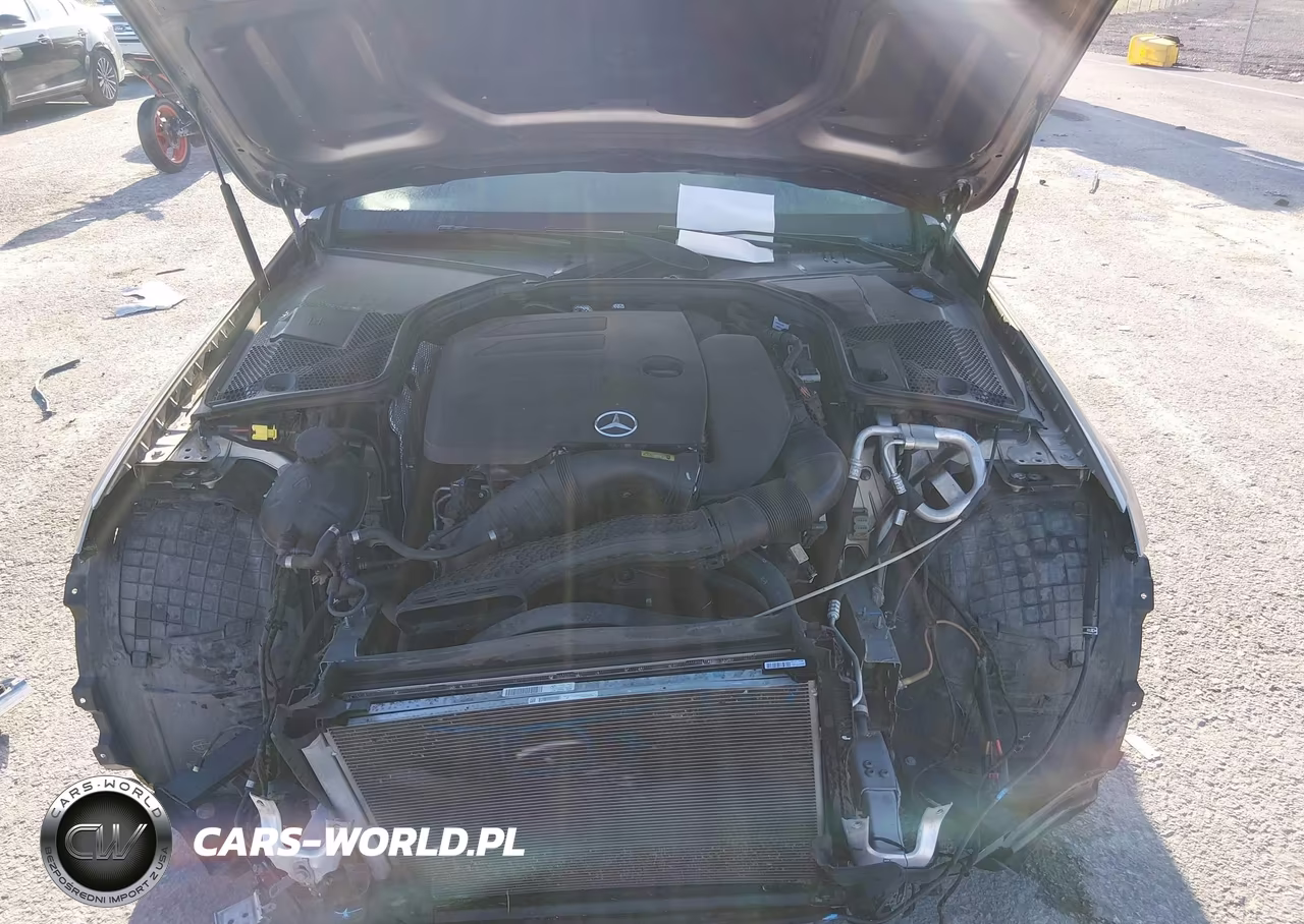 2019 Mercedes-Benz C 300 4Matic VIN:55SWF8EB6KU315406 - 10